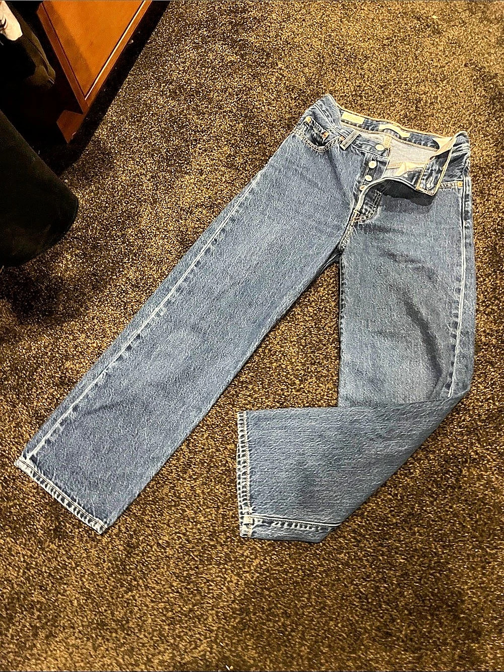 Levi’s button fly ribcage